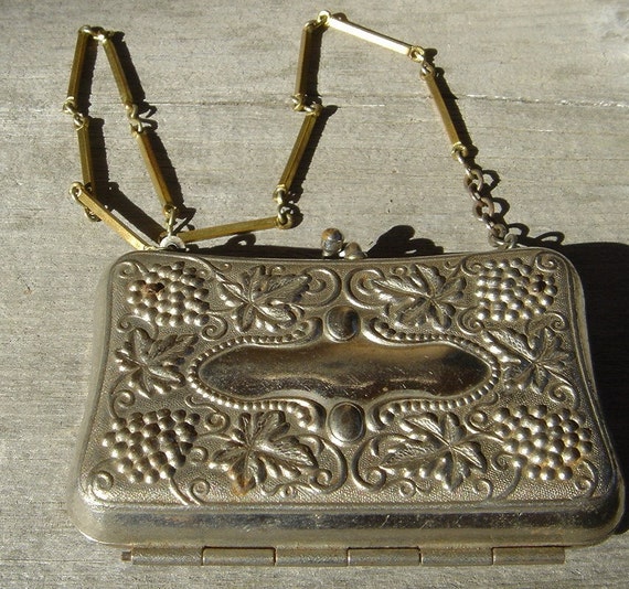 Vintage Silver metal Coin Purse by HappyMoonDesigns on Etsy