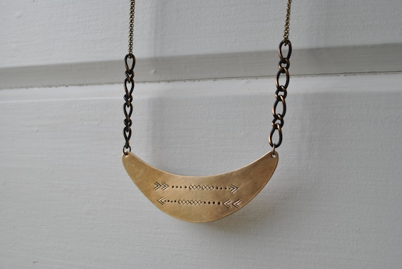 Points Intersect Plate Necklace 1A12