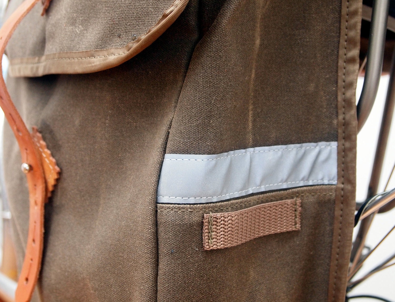 Deluxe Waxed City Panniers - Brown Waxed Canvas / Leather