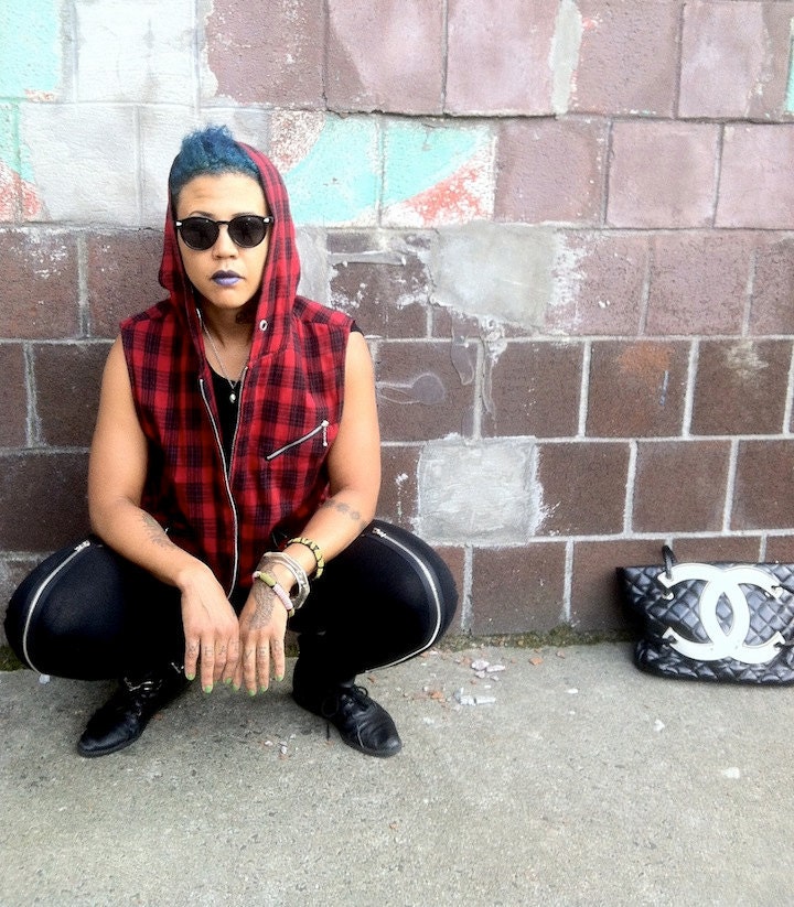 90's Unisex Red Plaid Vest Medium