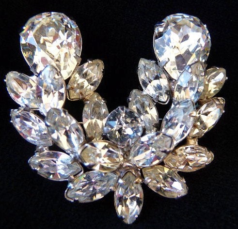EISENBERG signed rhinestone ice brooch pin