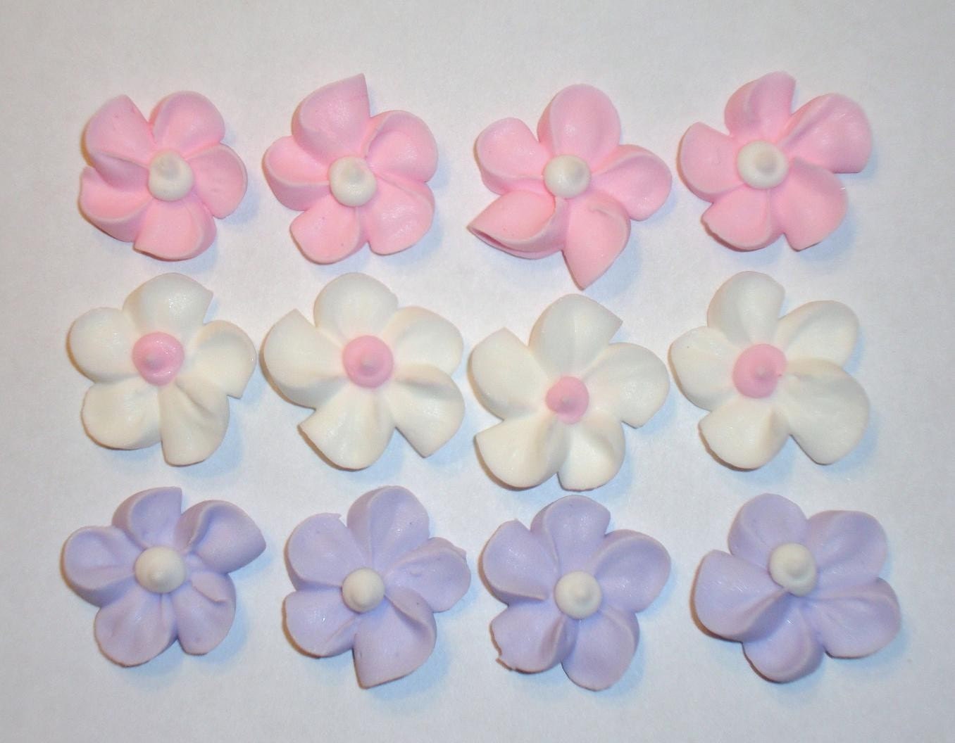 Lot Of 100 Royal Icing Flowers For Cake Decorating By Mochasof