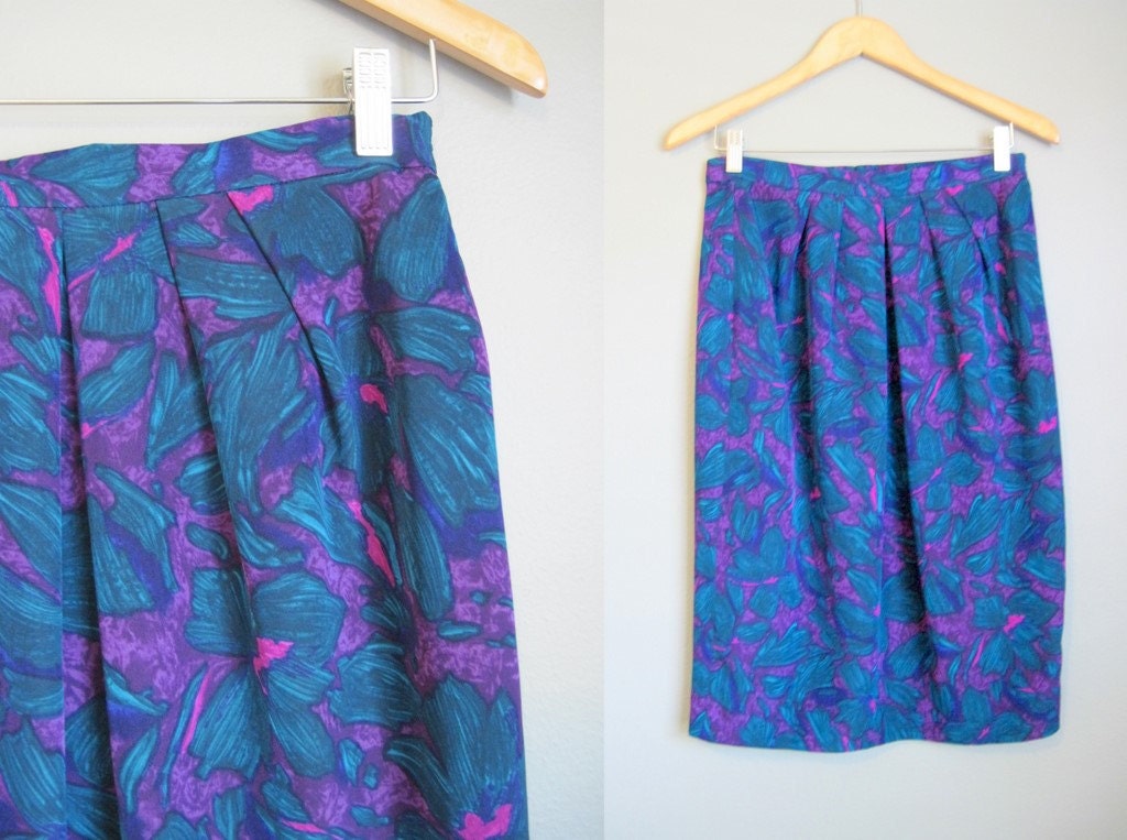 High Waisted Skirt Vintage Pencil Tulip Pleats Watercolor Medium