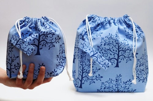 Drawstring bags. Set of 2 Knitter Project Bags. LARGE and Mini.