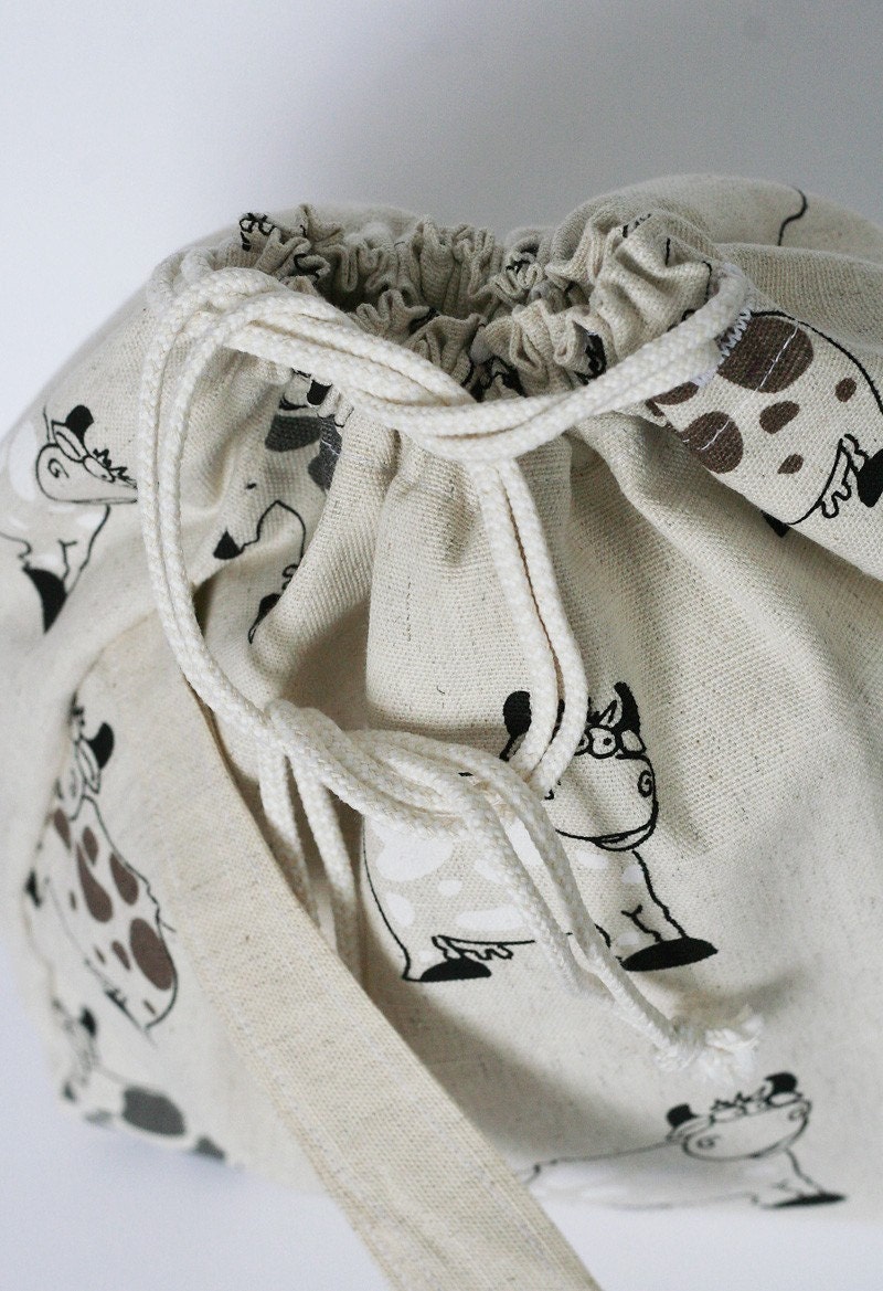 SALE CHRISTMAS IN JULY... Large Knitting Project Bag. HAPPY COW.... Special KnitterBag design.