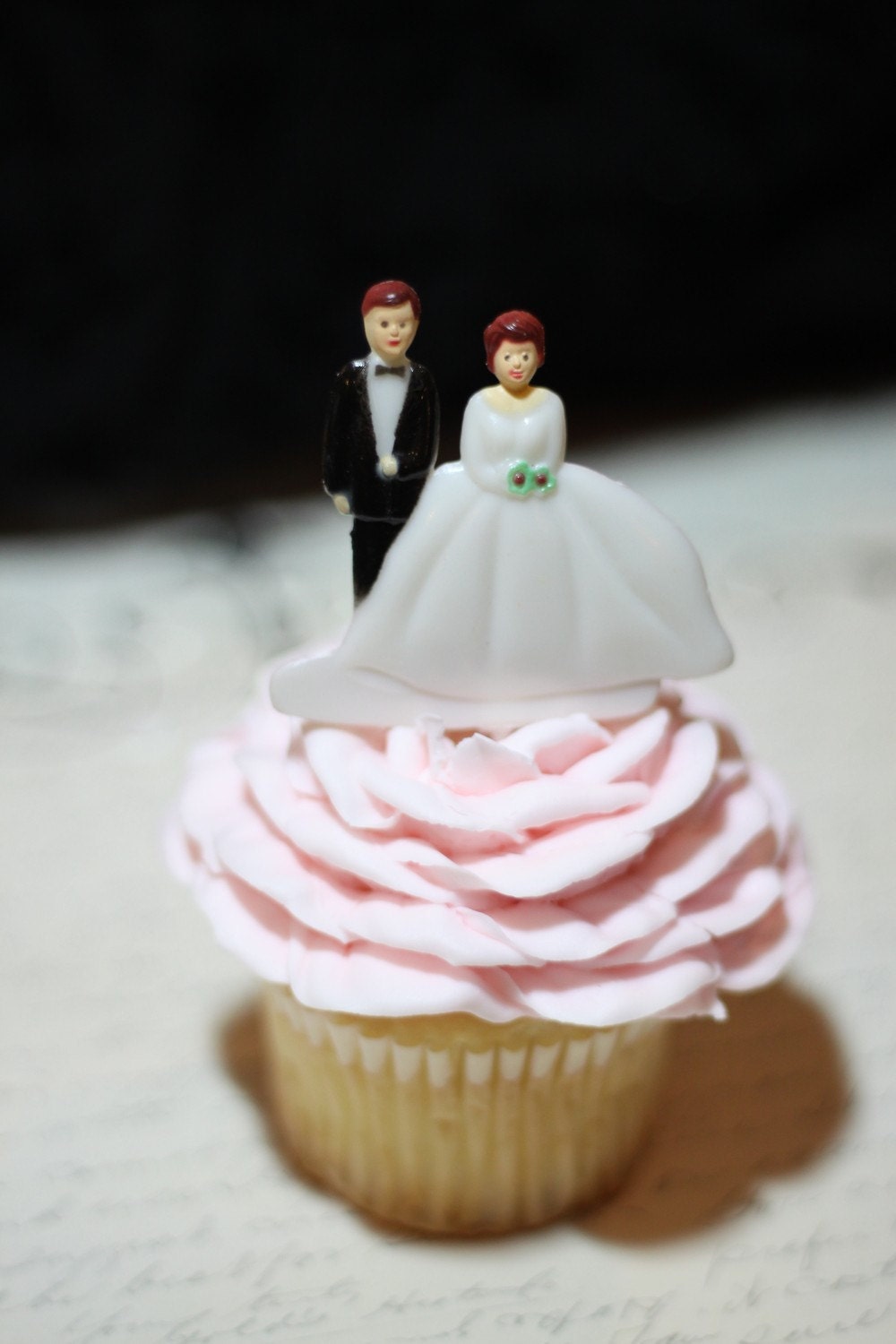 12 Cupcake Topper Picks Bride and Groom Vintage by AbbyPlace