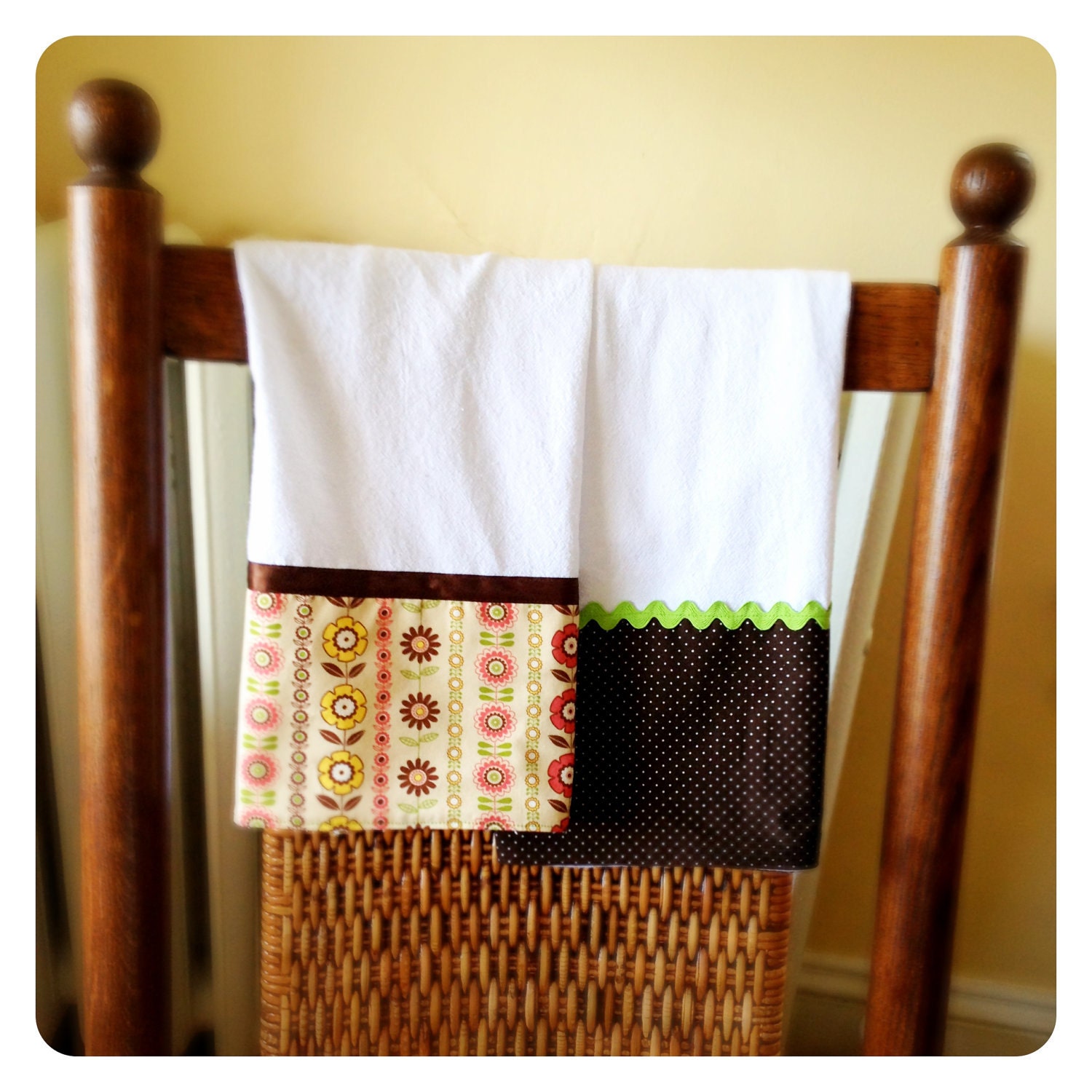 Decorative Kitchen Dish/Tea Towels-Set of 2-Brown/Green