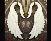Yafah Swans - Organic Bone Earrings