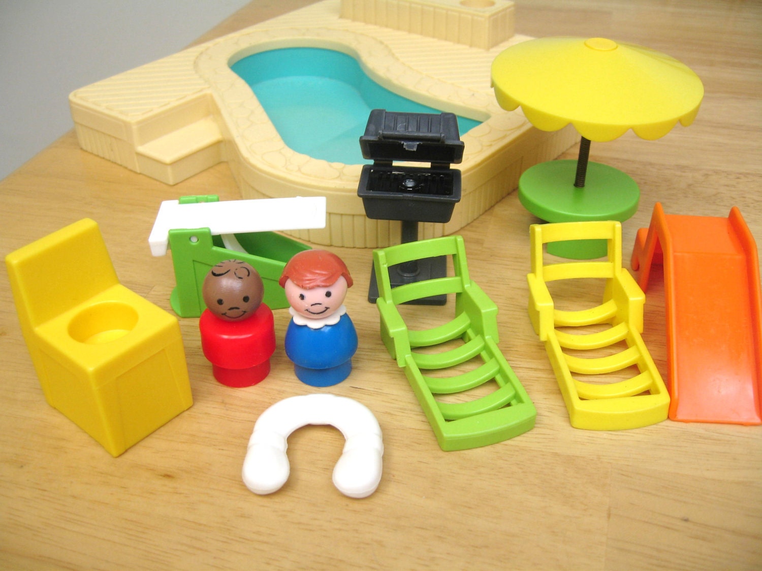 Fisher Price Pool Set Complete