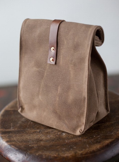 No. 215 Lunch Tote in Dark Khaki Waxed Canvas