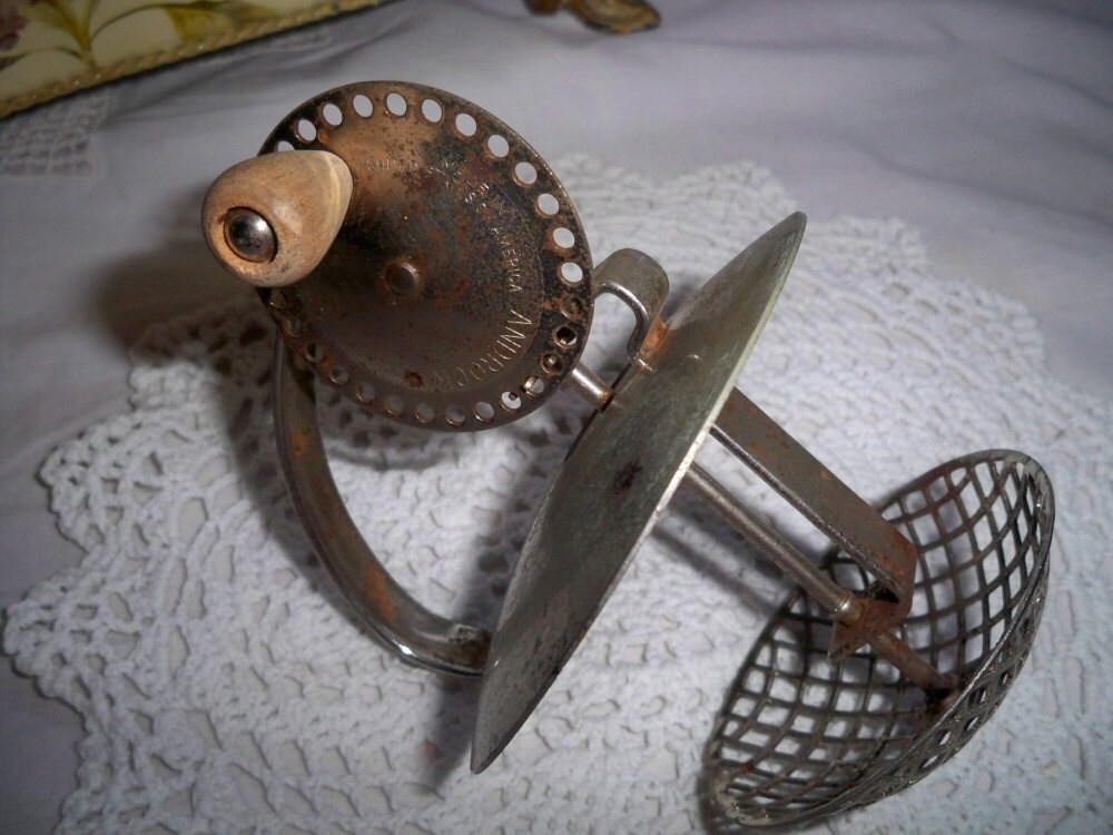 Vintage Androck Egg Beater by MemeresAttic on Etsy