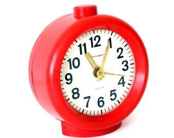 Vintage Russian mechanical alarm clock Slava by ClockworkUniverse