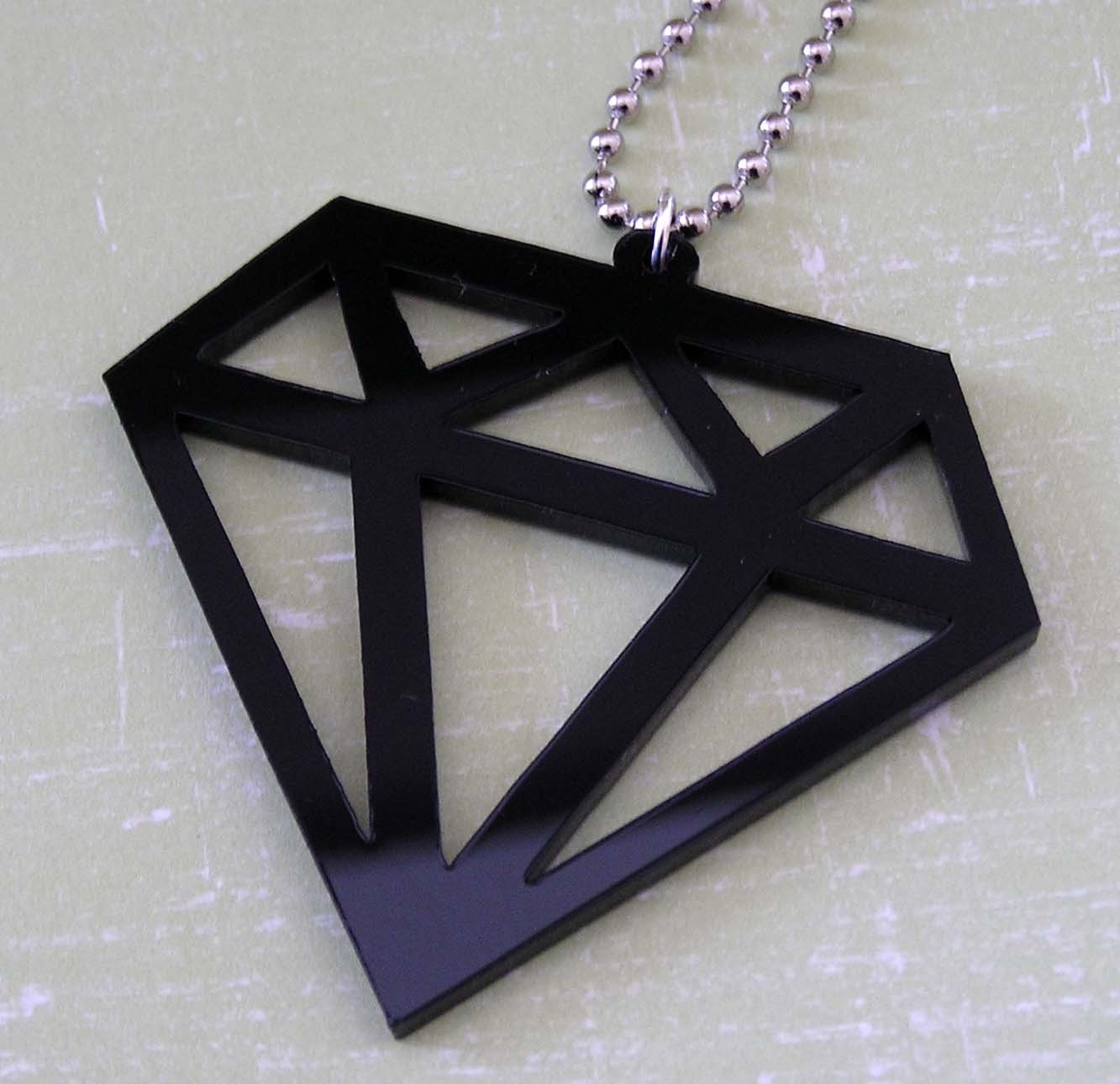 Kitsch Scene BLACK DIAMOND necklace EMO