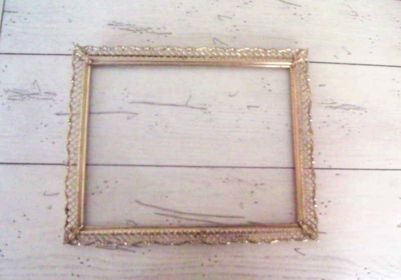 Vintage Filigree Frame Fleur Di Lis Shabby Cottage Chic
