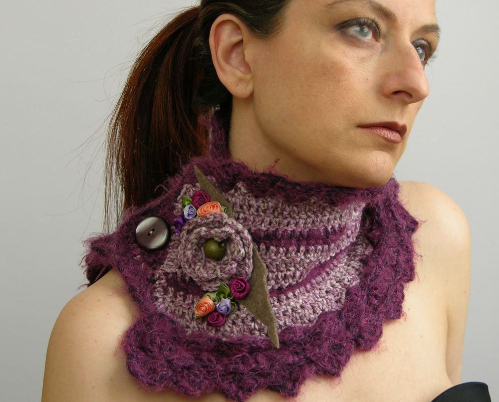 Capelet - neck collar - cowl - scarflette - neck warmer - crocheted - victorian - romantic - purple plum phlox blend - fuzzy mohair