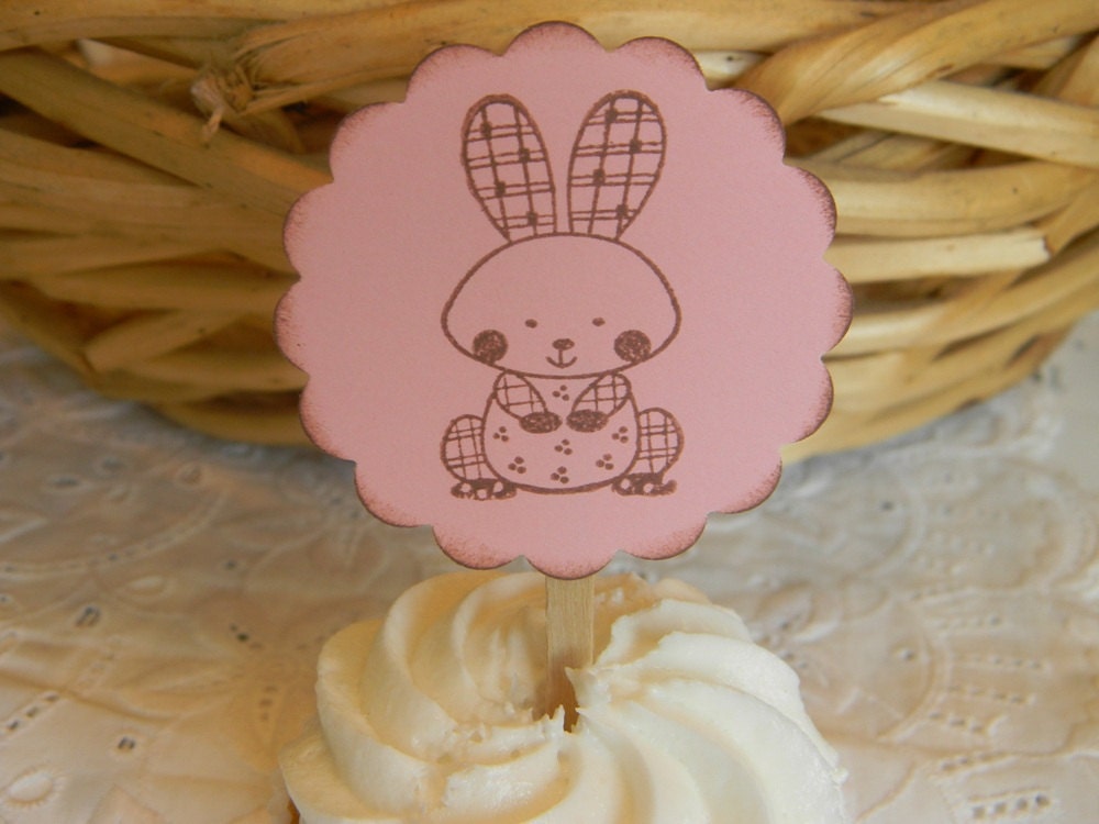 Cute Bunny Rabbit - great for baby showers or birthdays - Cupcake Toppers