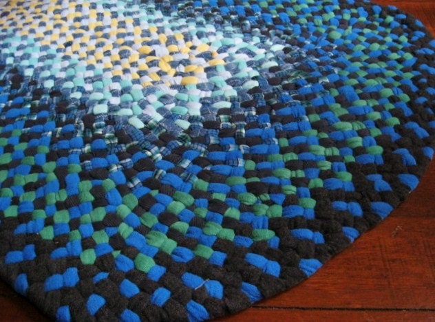 Blue Bayou Braided Oval Rug