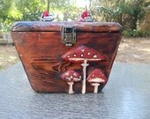 Handcarved Hippie Boho MUSHROOM PURSE red/wh Rockabilly