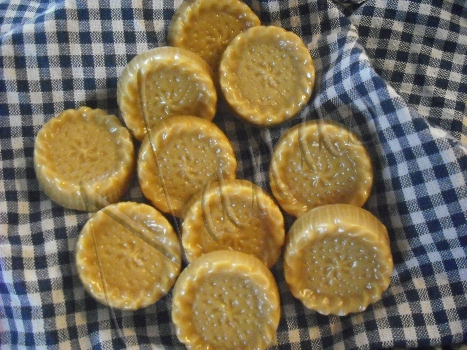 Pumpkin Mallow Candle Tarts