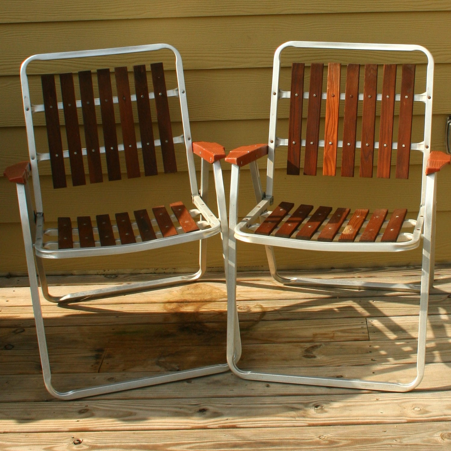 Vintage Folding Lawn Chairs. Mid Century Modern. by RhapsodyAttic