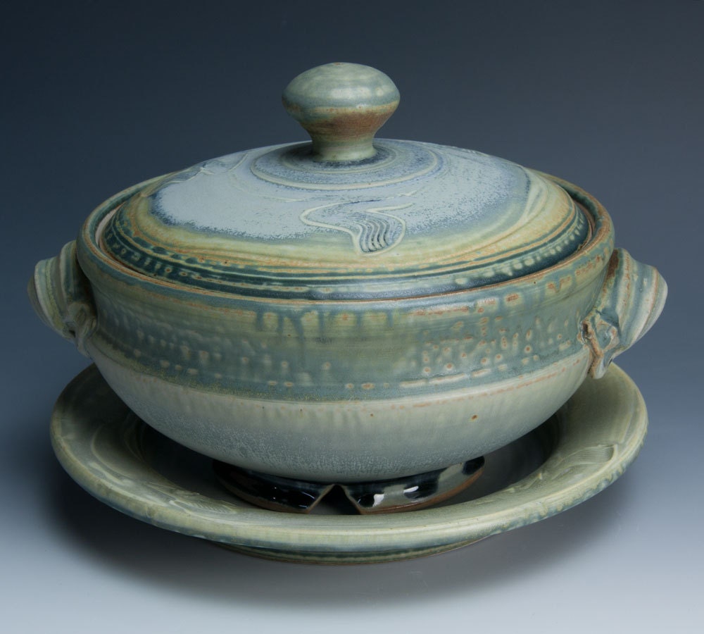 Stoneware vegetable steamer with saucer 465