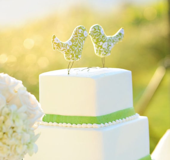 Wedding Cake Toppers Love Birds, Summer Green, White Flower, Outdoor Wedding, Wedding Gift