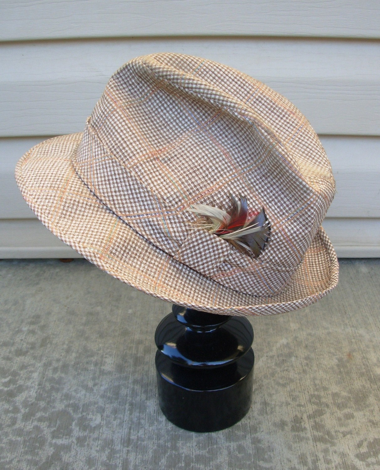 Vintage 1960's Men's Fedora Hat With Feather Detail by JLVintage
