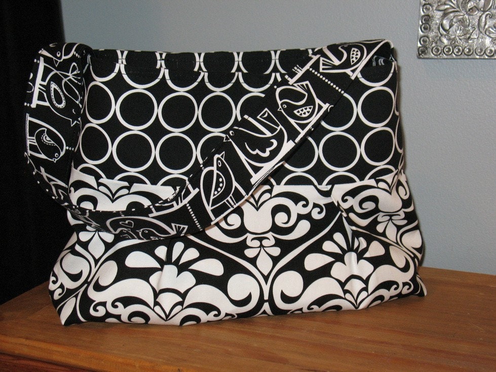 The Medium Ashley Bag - Divine Damask