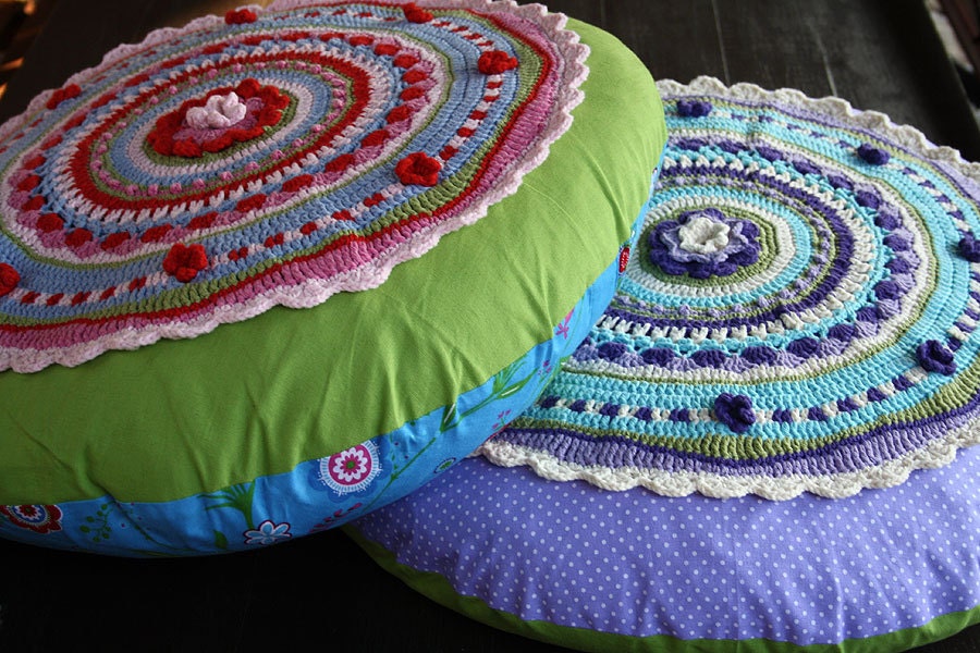 Flower Cushion Pattern PDF