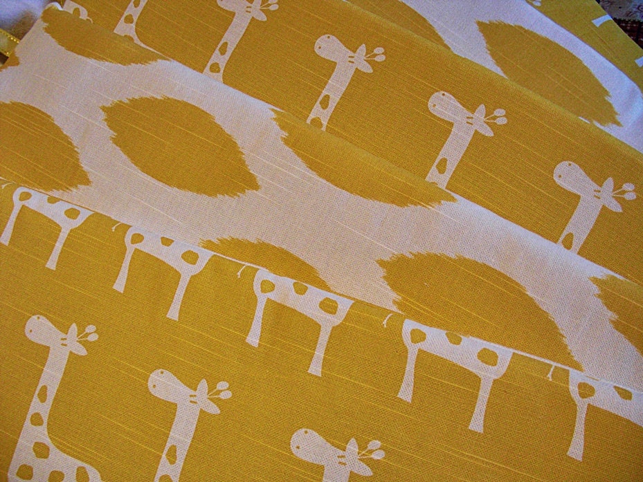 Modern Yellow (Modern Custom Crib Set)