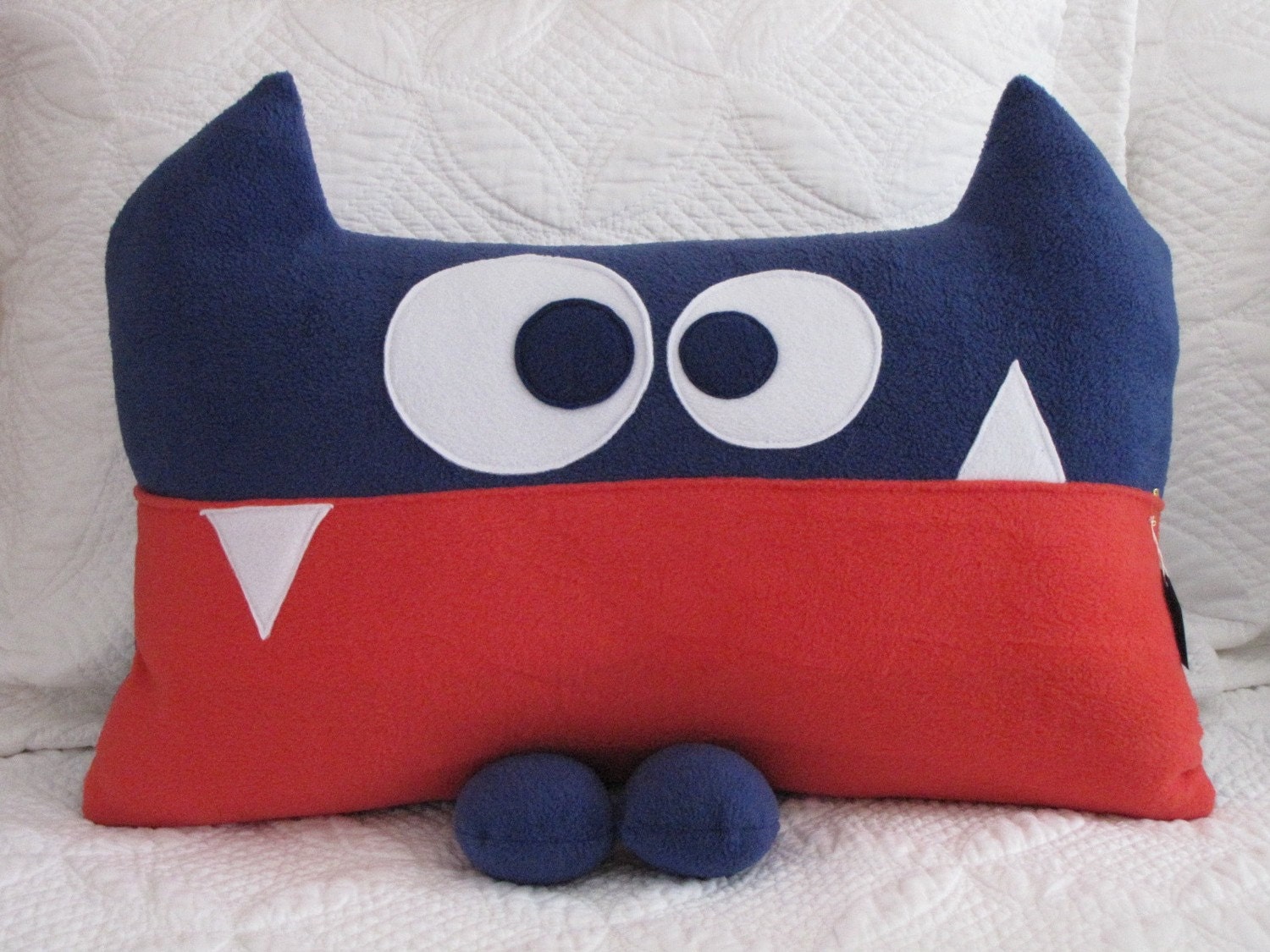 Bed Pillow Size XL Kooky Critter