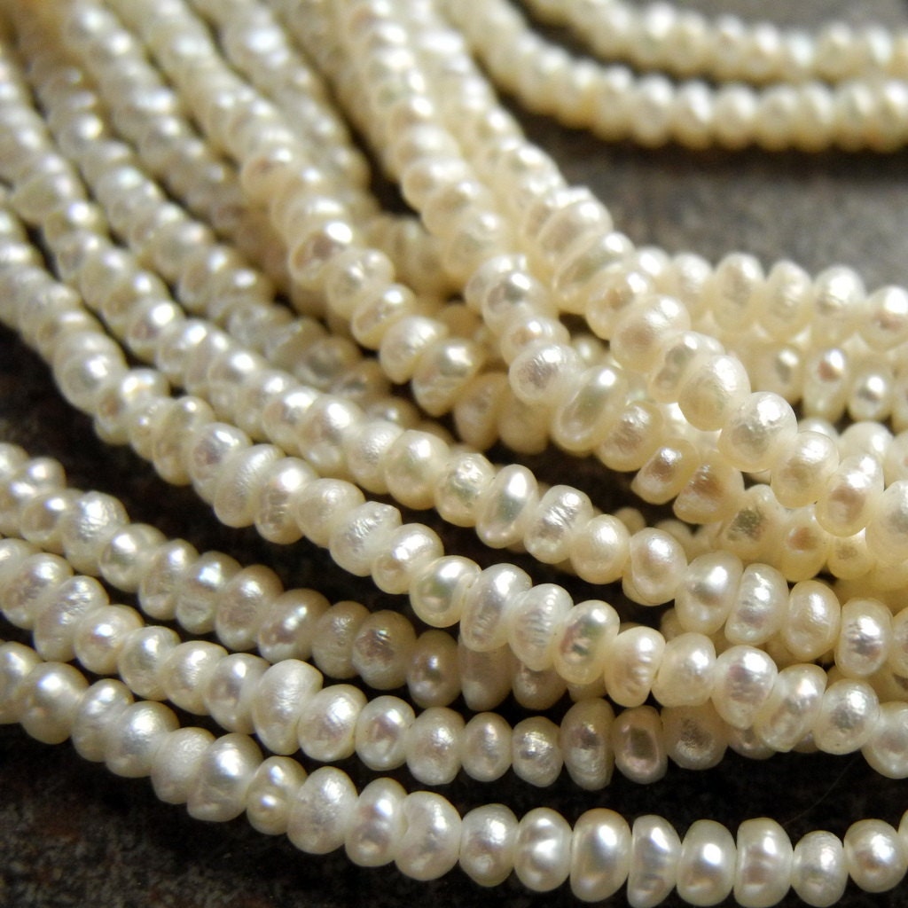 Freshwater Pearls Seed Pearls Creamy White Pearl 2.5mm 3mm Full Strand