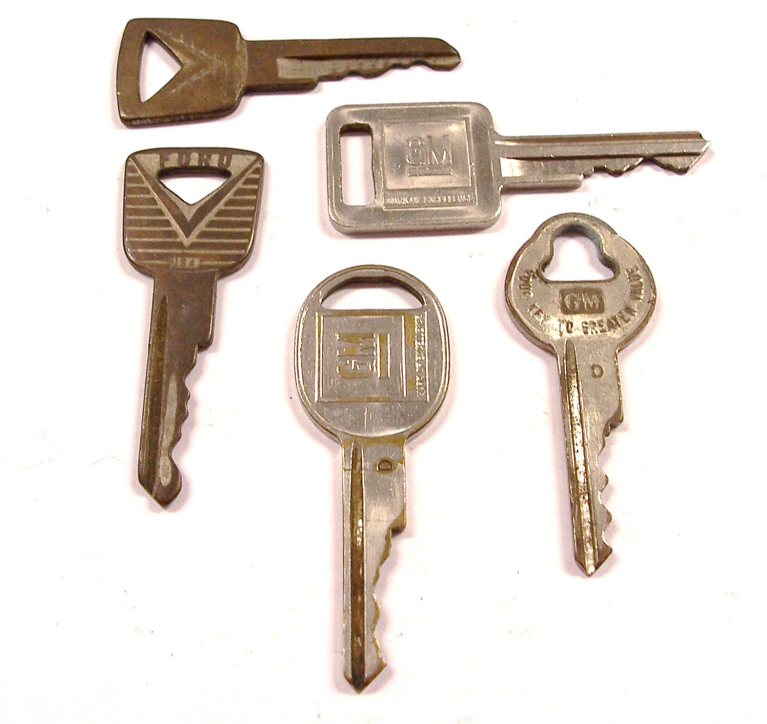 VINTAGE Keys FORD GM Auto Steampunk DeStash Treasures Found Materials Vintage Car Key Destash (F18)