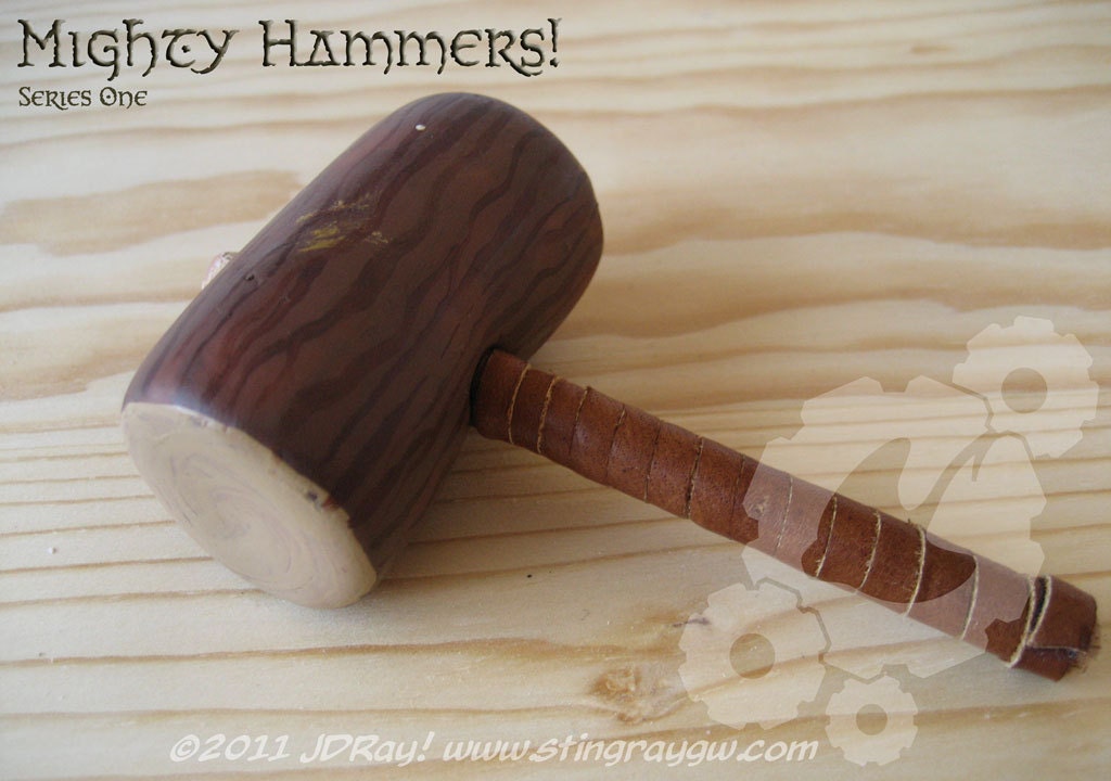 Miniature Mighty War Hammer "Oaken Mallet"