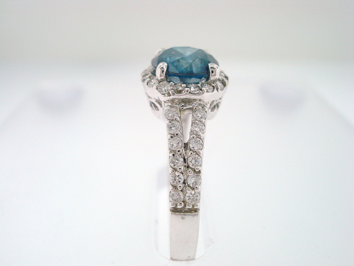950 Platinum Certificate Blue & White Diamonds Engagement  Ring 1.36 Carat handmade