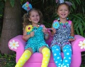 Yellow with white polka dots leg warmers w/attached white hair bows for added cuteness