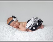 Black and white polka dot and checkered ruffle bloomers diaper cover Newborn Baby infant toddler girl