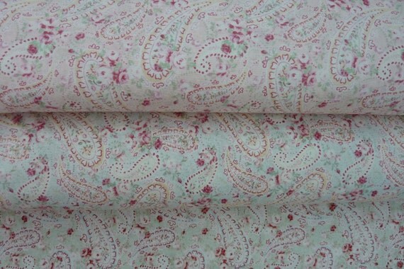 Durham quilt parsley rose pink blue green fabric 6 by TokyoFabric