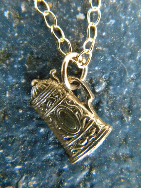 lucky charm stein necklace