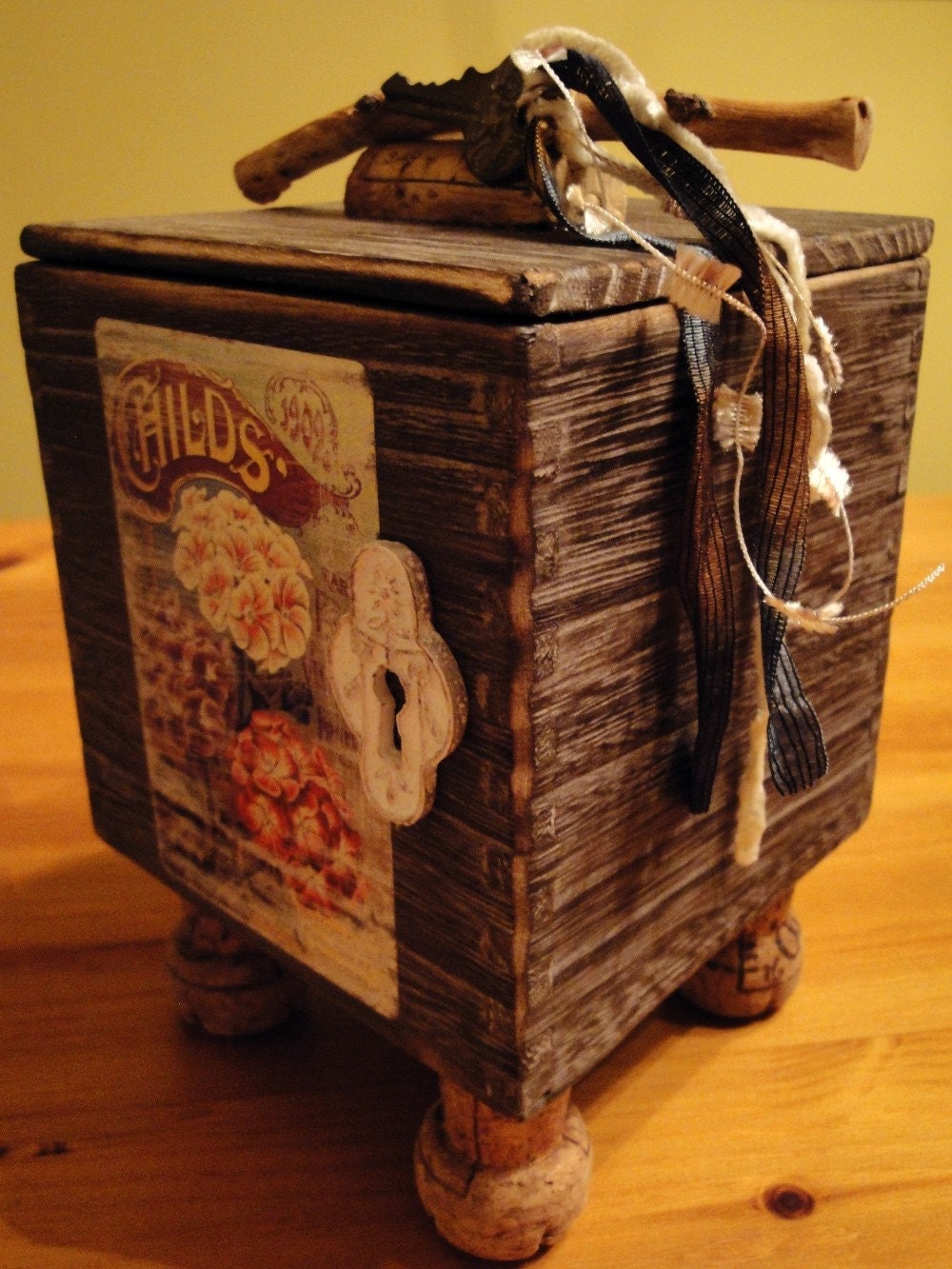 Secret Garden Wood Wish Box