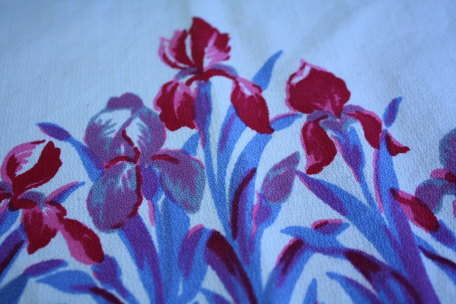 pair of RETRO IRIS barkcloth napkins