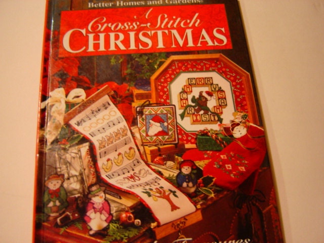 Handmade Treasures - A Cross Stitch Christmas - DIY Craftbook