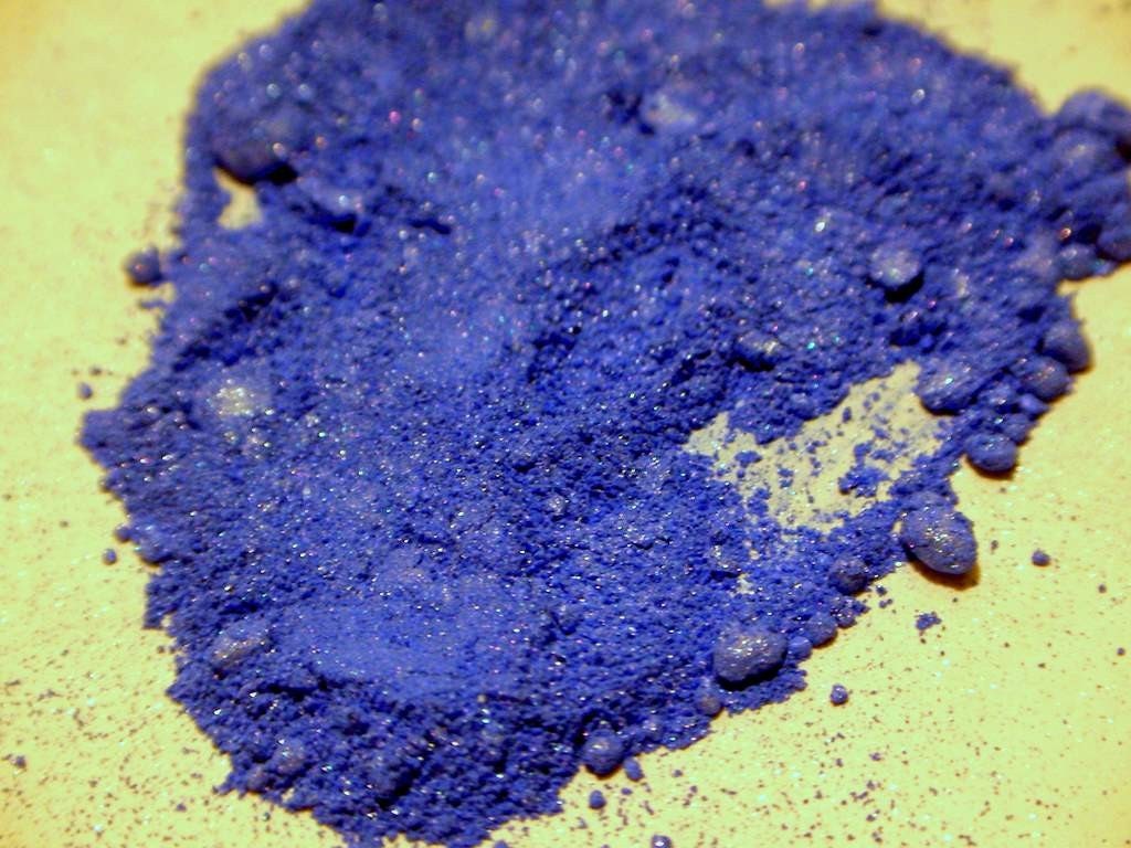 Rain Drop Blue Mineral Eye Shadow
