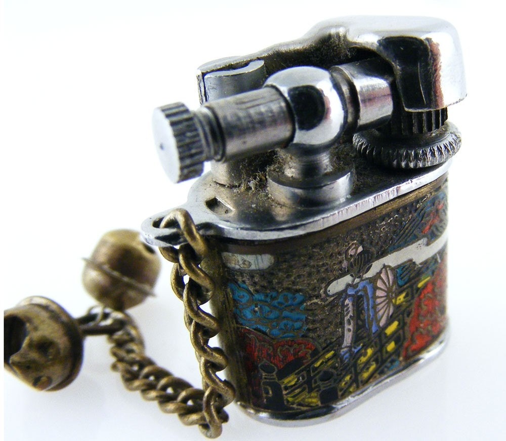Vintage Mini Pygmy Lighter Japan FREE SHIPPING by TidBitz on Etsy