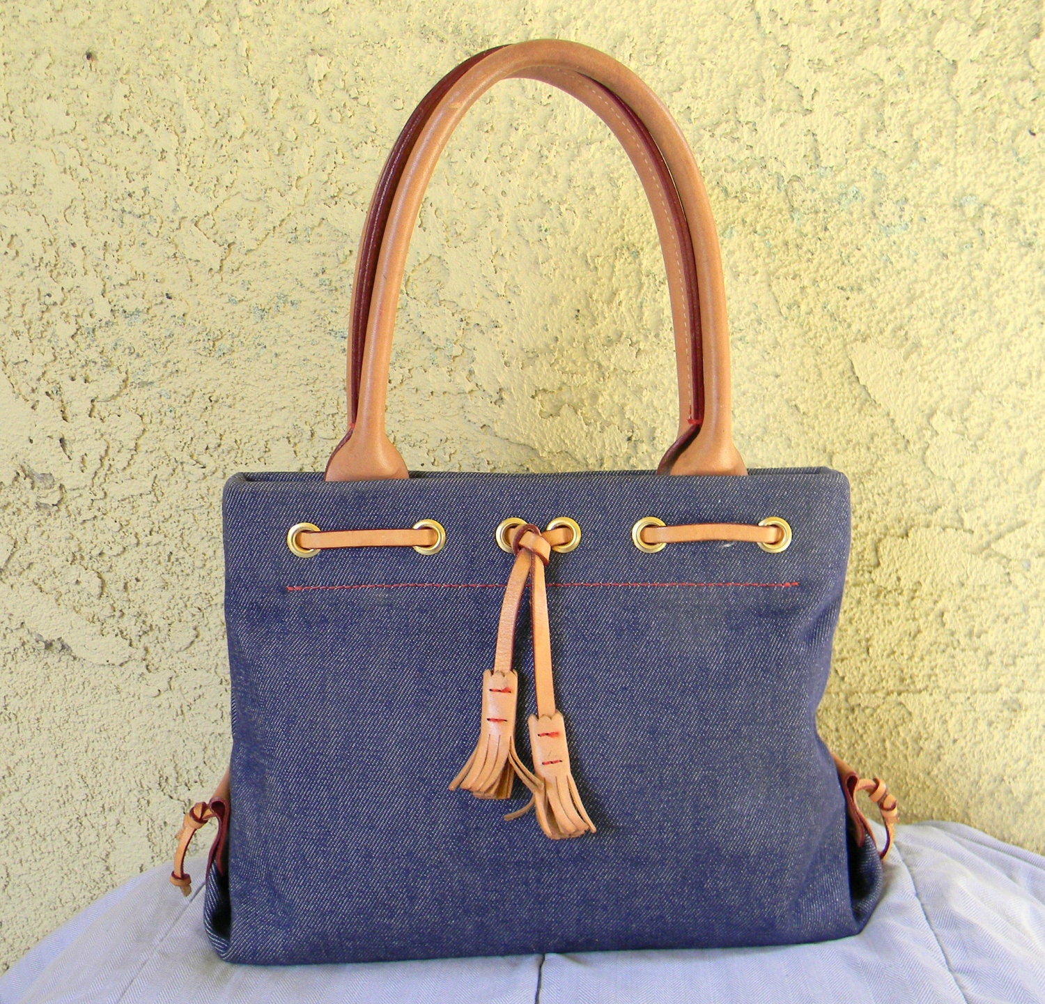 authentic dooney and bourke
