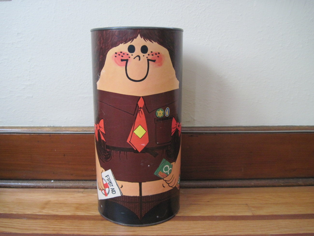on hold......SCOUTS HONOR, vintage 1970s Brownies Girls Scout Waste Bin, trash can