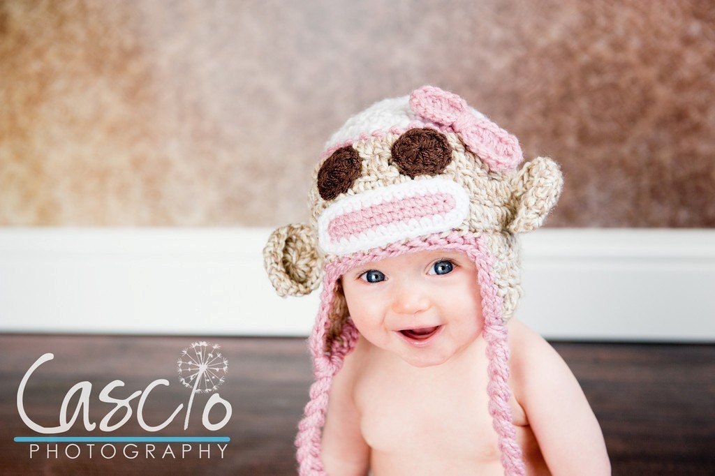 Crochet pattern, Sock Monkey hat in Pink & Red in 5 different sizes for boys and girls PDF 2