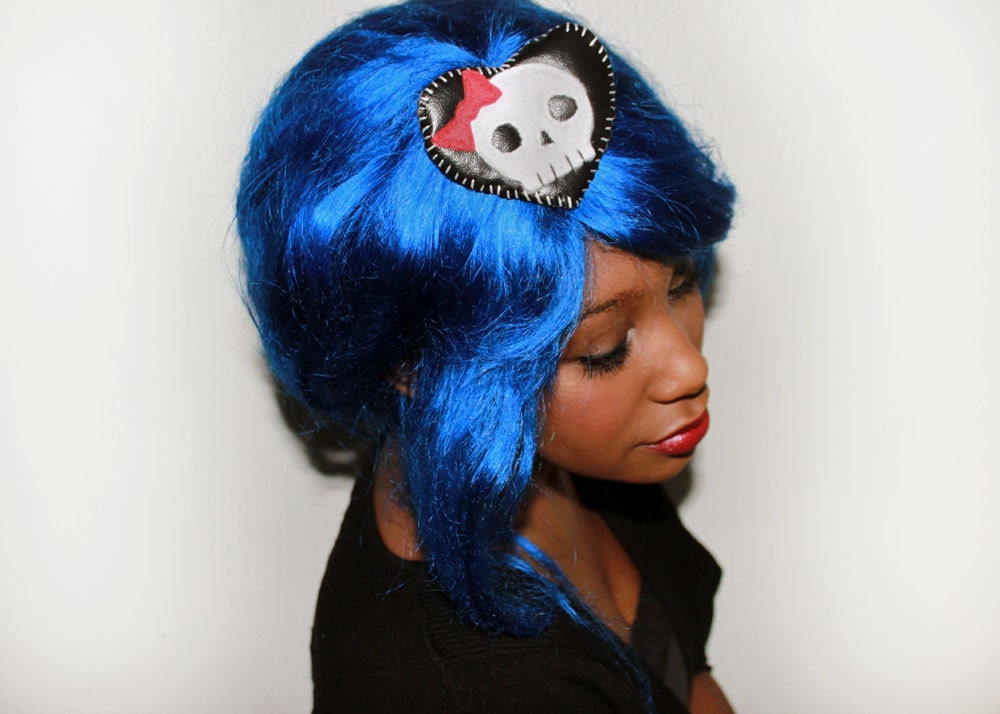 Kawaii Skull Hair Clip