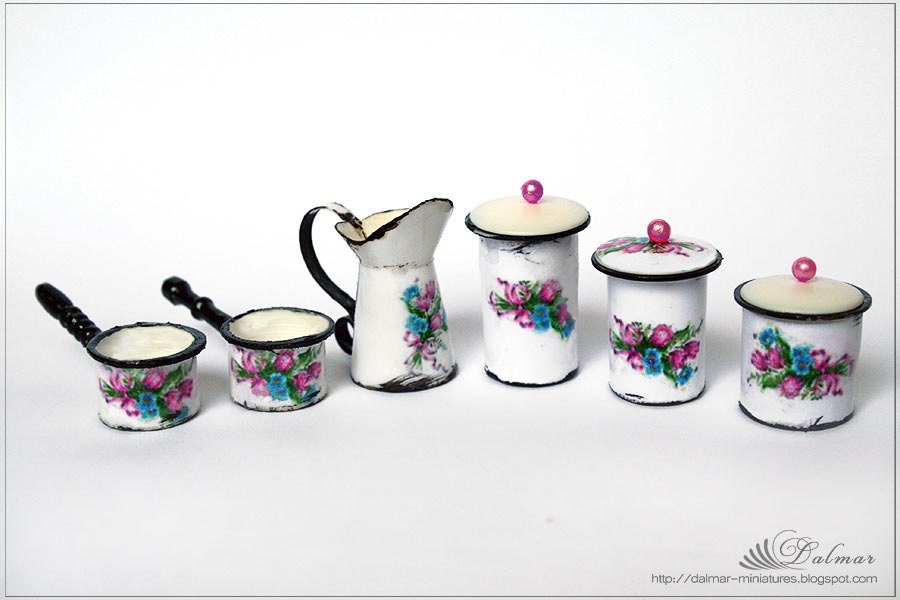 Set of 6 items Dollhouse Miniature Purple Flowers Vintage French Style Home Decor