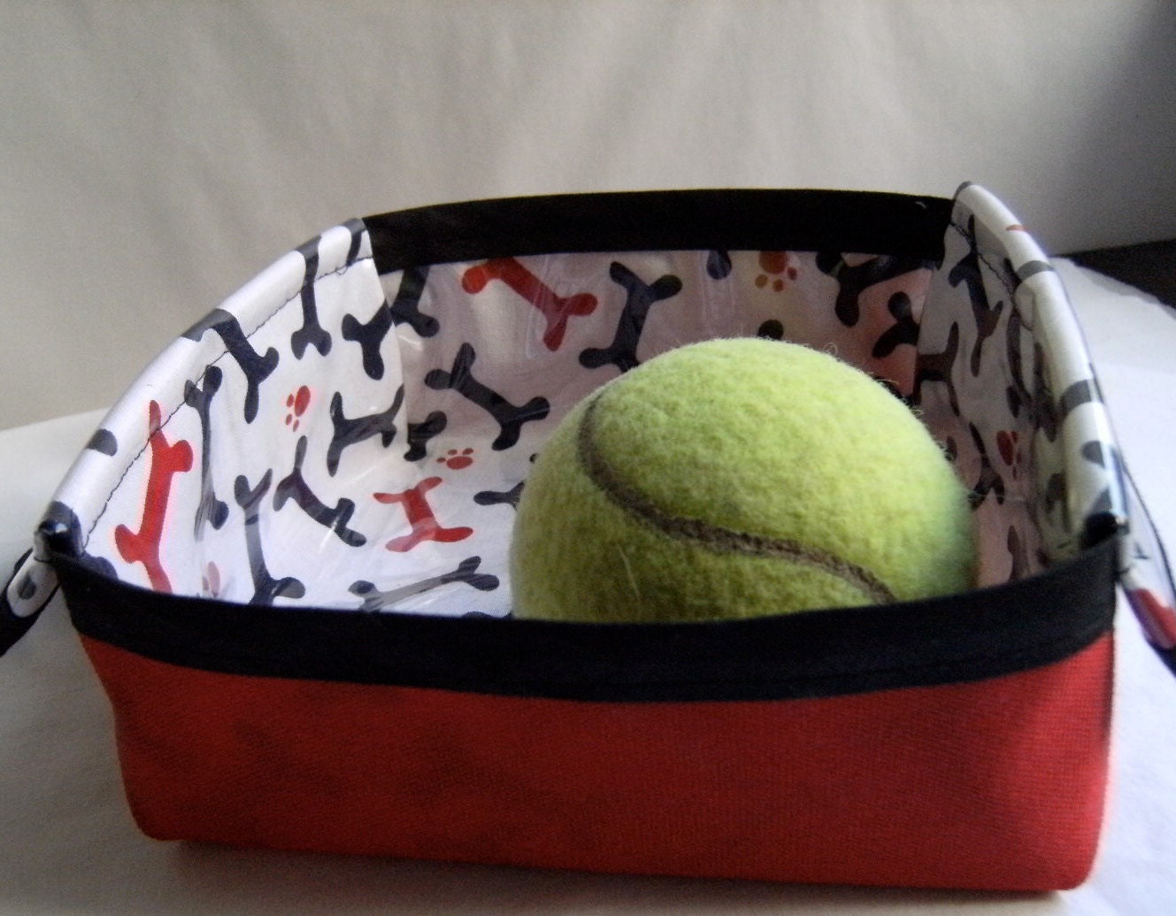 Petite FoldingTravel Bowl